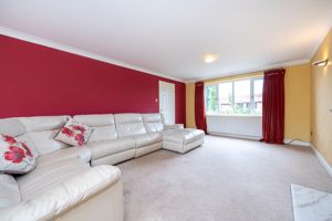 Living Room- click for photo gallery